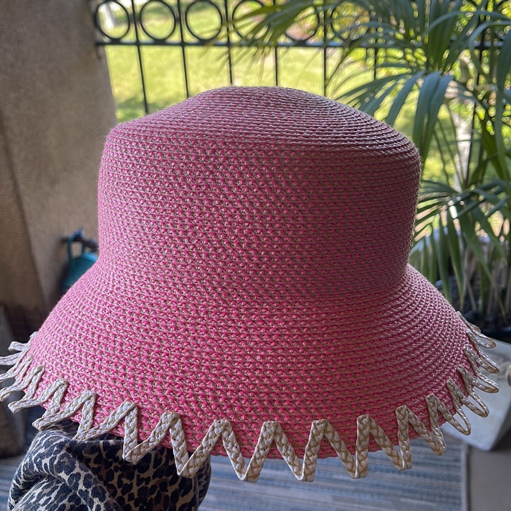 Eric Javits bucket hat